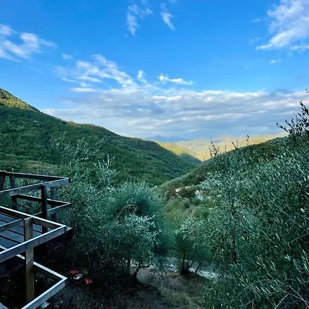 Intermezzo Campo de lujo Apricale